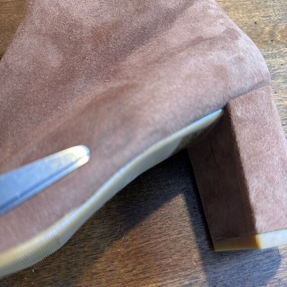 Stuart Weitzman Gradiner Block Heel Pointed Toe Suede Boots - Picture 12 of 13